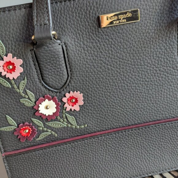 Kate Spade Leather Purse - Picture 2 of 5